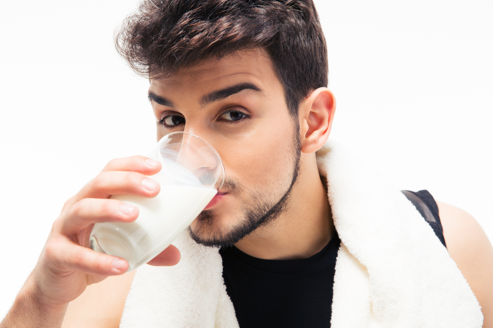 drinking-milk-is-healthy