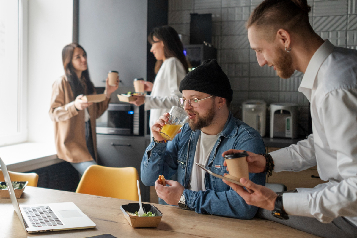 How to Snack Smart at Work Without Hitting an Energy Crash